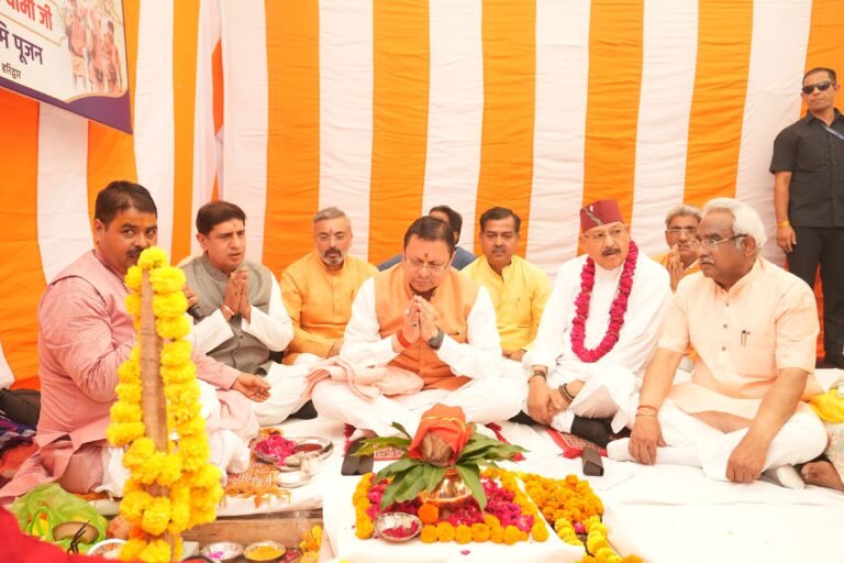 सीएम धामी ने हरिद्वार गंगा कॉरिडोर के अंतर्गत चार प्रमुख परियोजनाओं का किया भूमि पूजन और शिलान्यास !