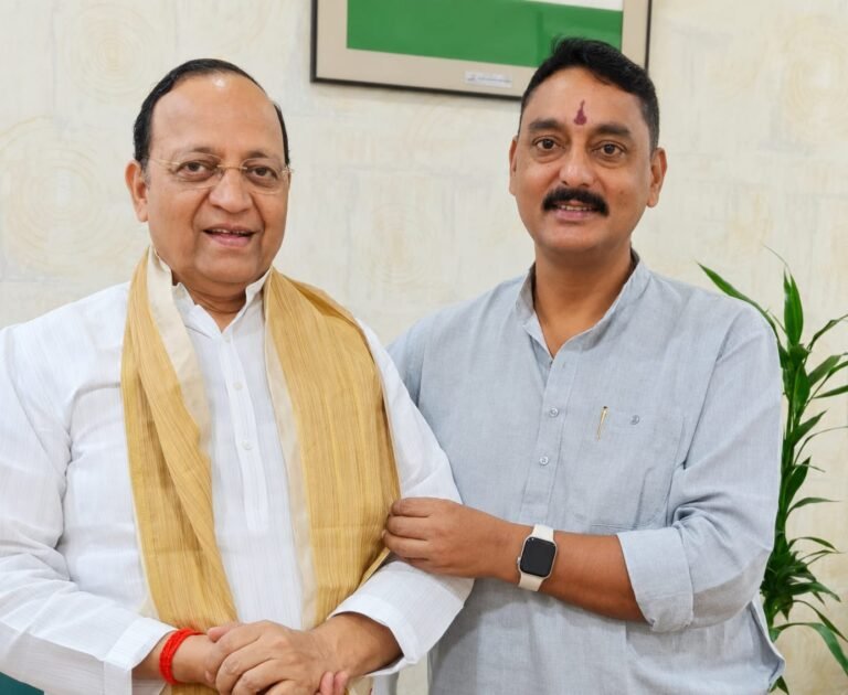 राष्ट्रीय महामंत्री अरुण सिंह से मिले पूर्व दर्जा मंत्री बिट्टू कर्नाटक, संगठनात्मक मुद्दों पर हुई विस्तृत चर्चा