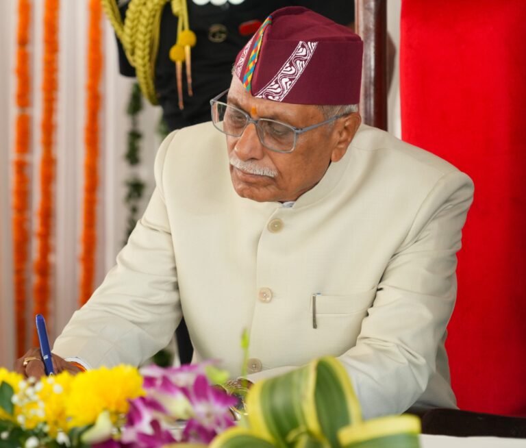 उत्तराखंड को मिले नए राज्यपाल – डॉ. ढाल सिंह बिसेन ने ली पद और गोपनीयता की शपथ