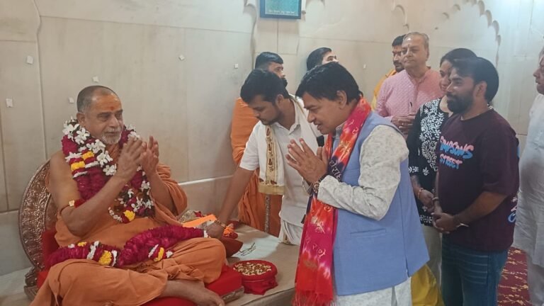 हिंदू पक्षकार महेंद्र प्रताप सिंह ने पुनः की शंकराचार्य सदानंद महाराज से मुलाकात